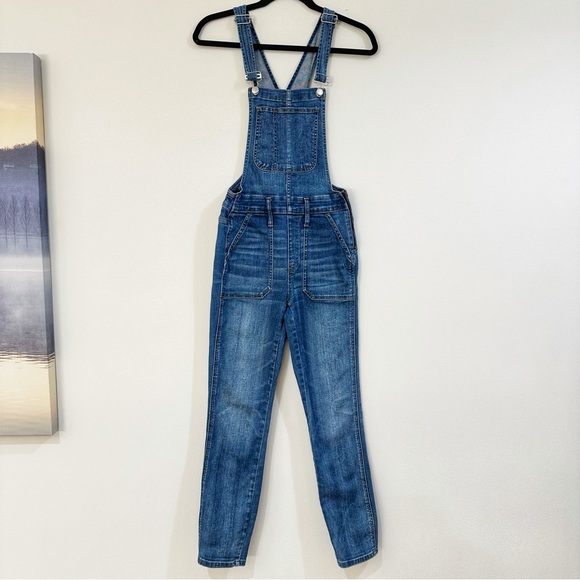 🔥 HOST PICK 🔥 Madewell Skinny Denim Overalls in Jansing Wash Size Small - Picture 6 of 13